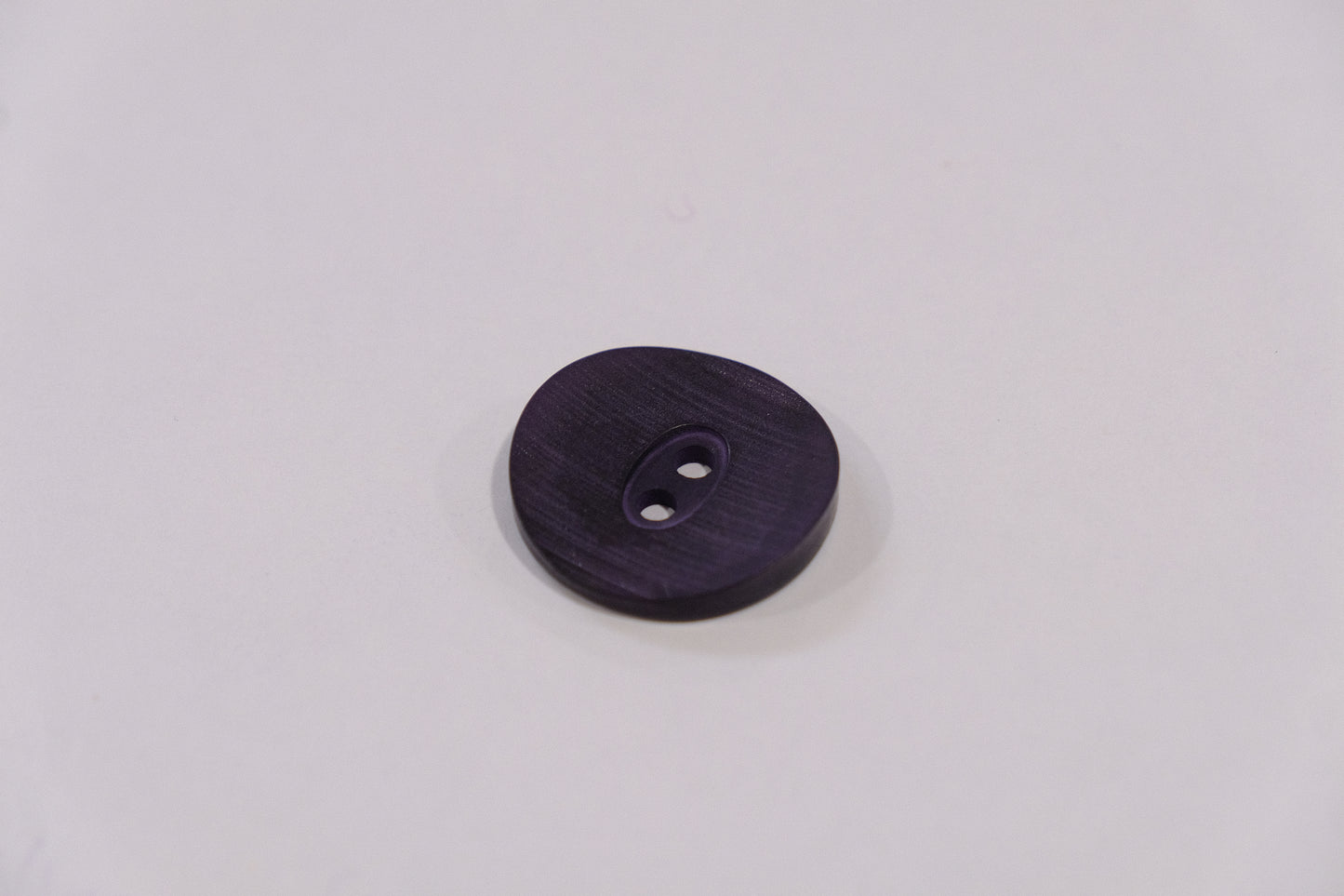 Abbey Buttons - Matte - Light Concave 2-hole