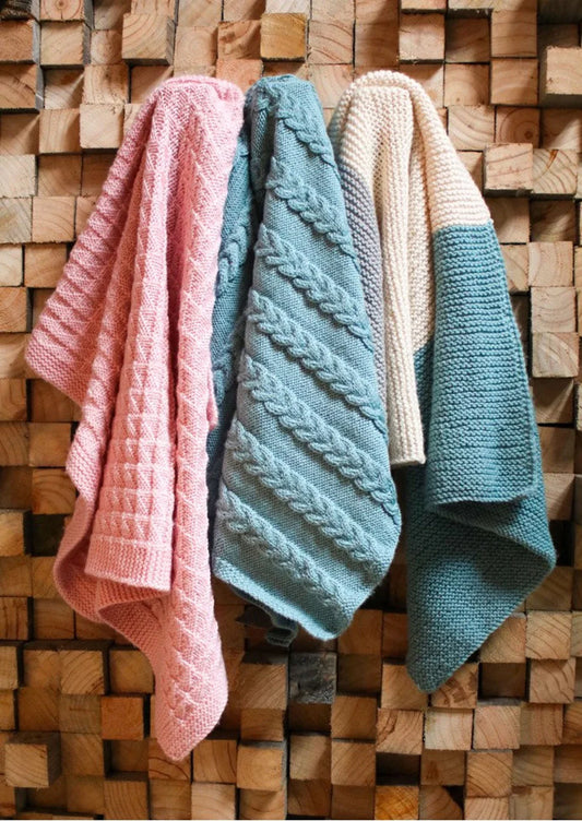 Touch Yarns - 033 - Baby Blankets Pattern