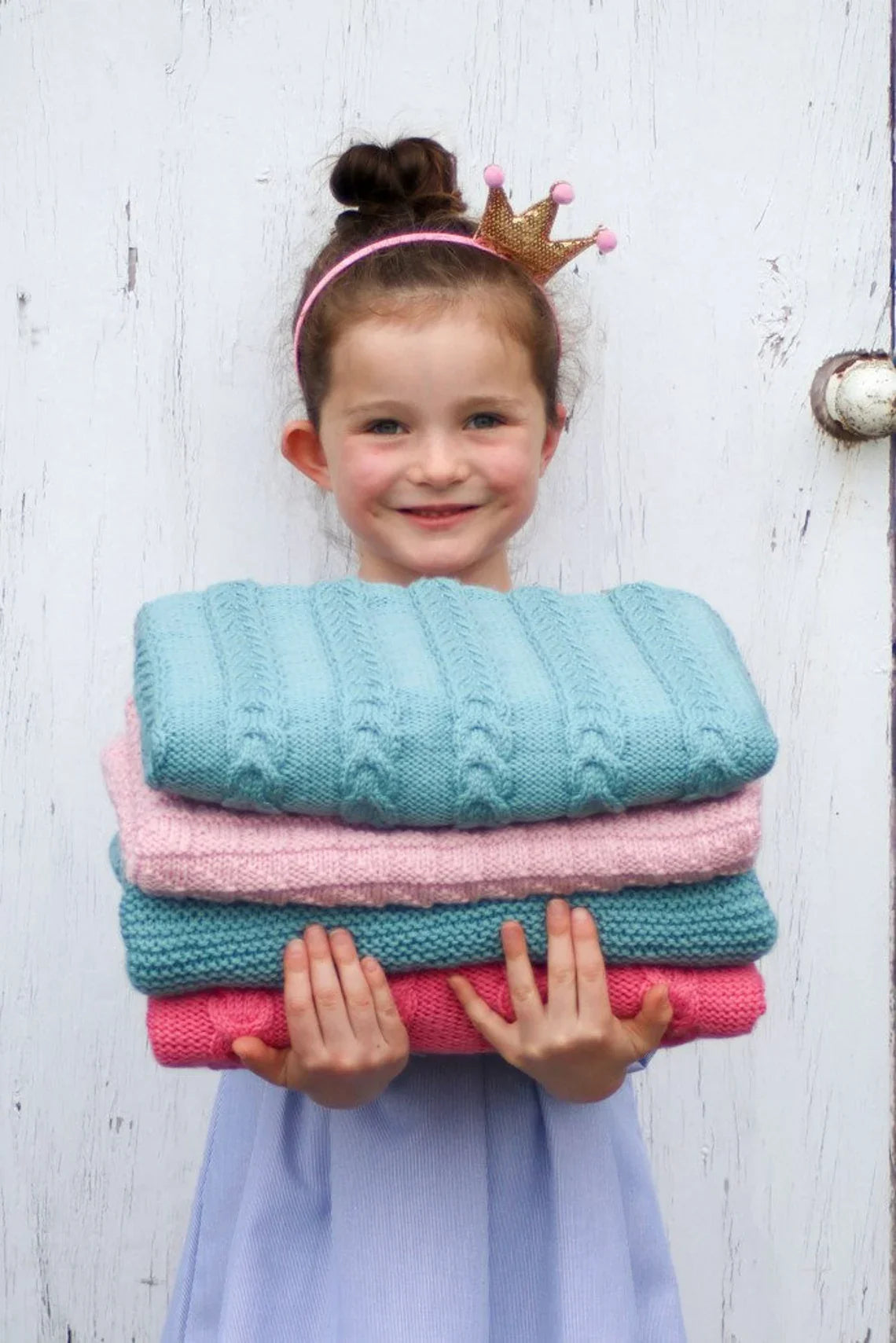 Touch Yarns - 033 - Baby Blankets Pattern