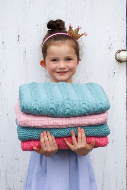 Touch Yarns - 033 - Baby Blankets Pattern