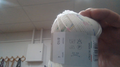 Broadway Yarns: Baby Supremo - 100% Merino - 4 Ply