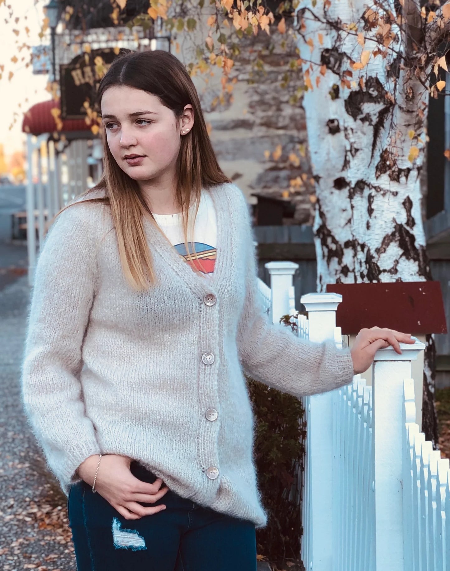 Touch Yarns - 108 - Hollyford Cardigan